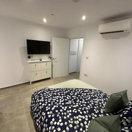 Brand New - Massive - E1 - Self Catering Gibraltar