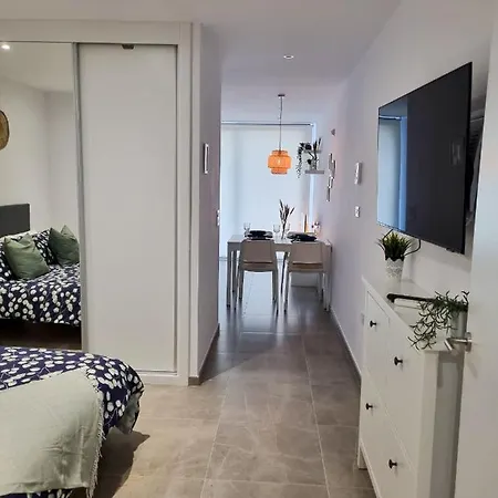 Brand New - Massive - E1 - Self Catering