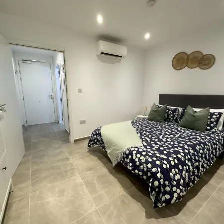 Brand New - Massive - E1 - Self Catering Apartment Gibraltar